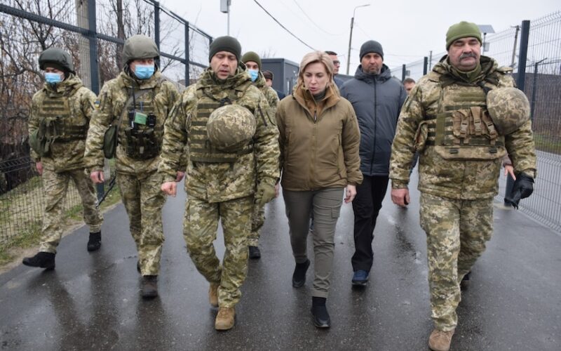 La Guerra in Ucraina Mette a Dura Prova le Prospettive di Pace e Stabilità