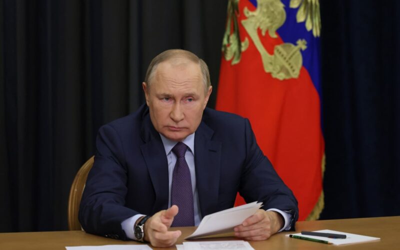 Putin: La Creazione di un Mondo Multipolare è Inevitabile e Necessaria