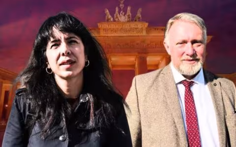 «Lui ha paura di queste persone, e io pure»: la rossa che ha vinto Berlino non osa nominare l’apologeta di Sinwar