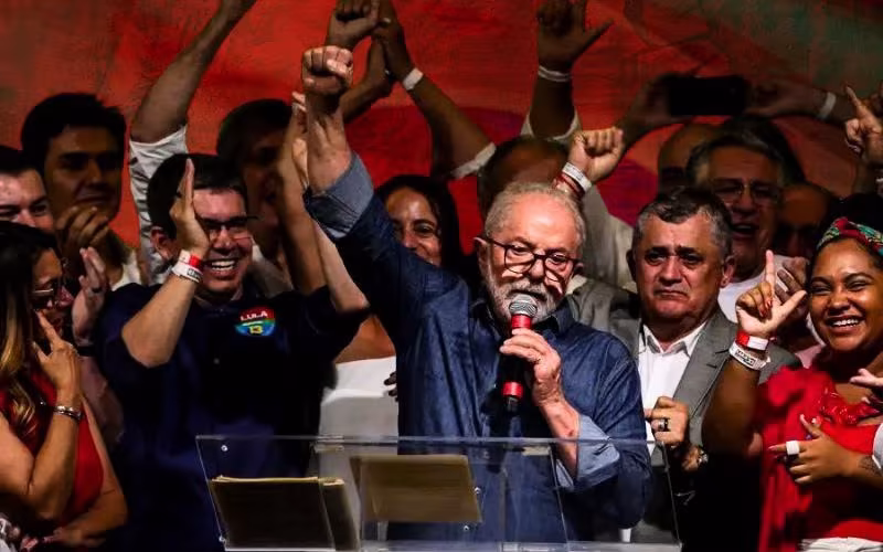 Brasile, Lula rimonta e vince: Washington perde l’asse con Milei