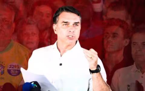 Flávio Bolsonaro lascia il Brasile via Argentina, gli Stati Uniti gli danno i visti